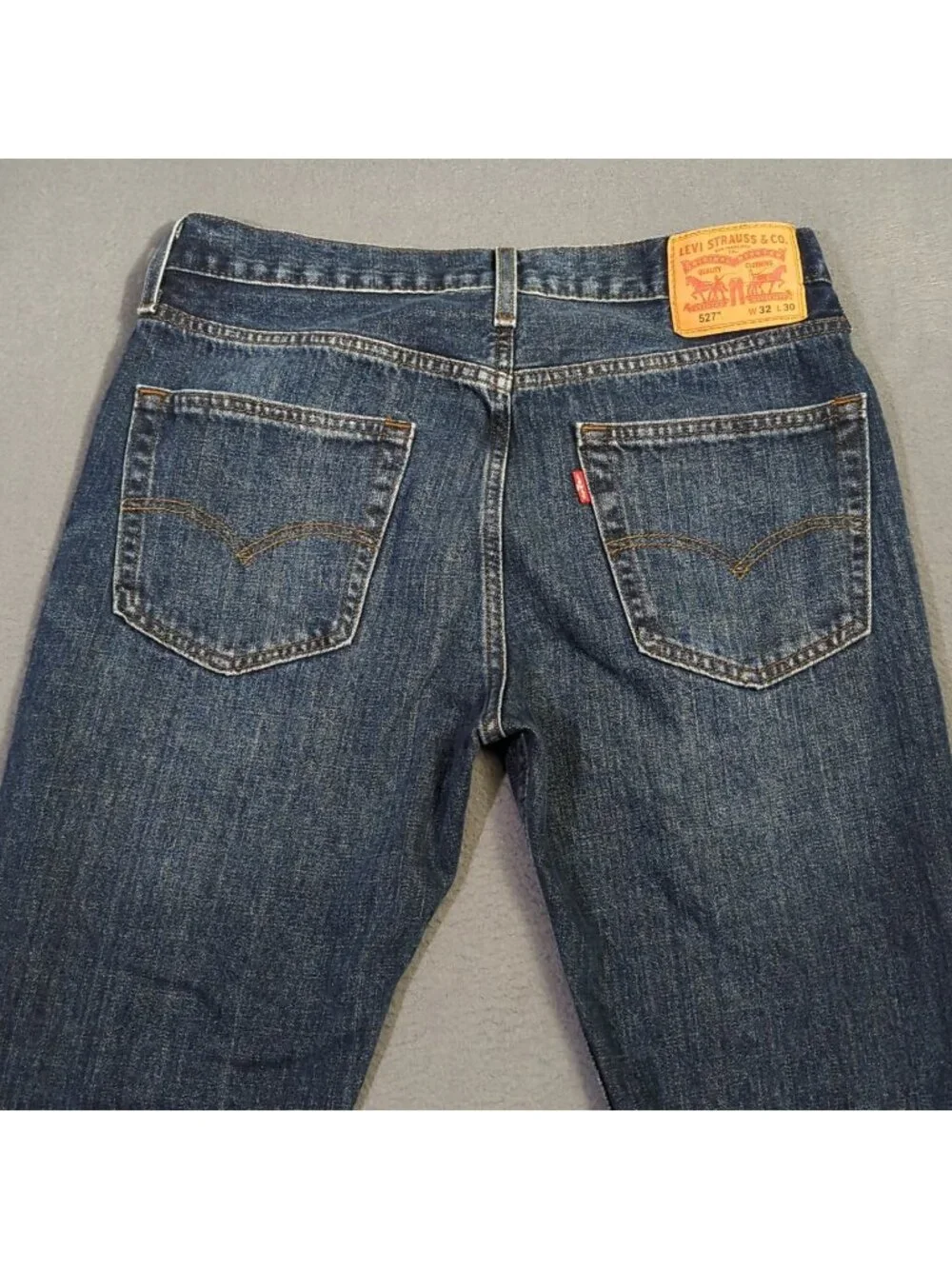 Levi's Jeans Men's 32x30 Fits 31x28 Blue 527 Slim Fit Boot Cut Denim